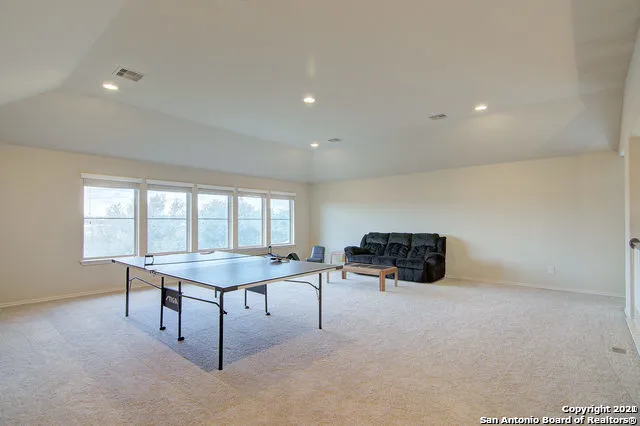 2966 SADDLEHORN DR Seguin, TX 78155
