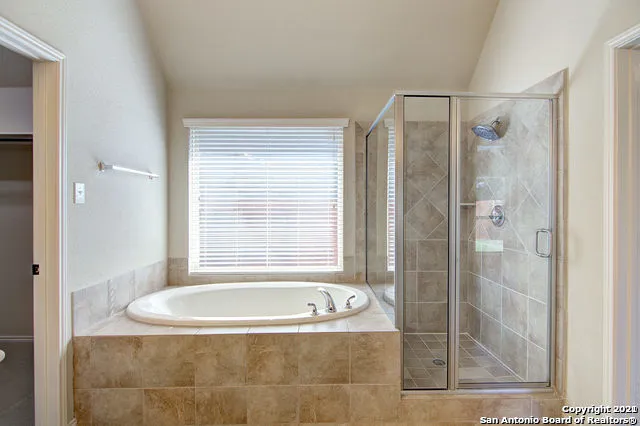 2966 SADDLEHORN DR Seguin, TX 78155