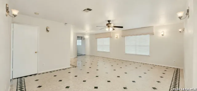 5707 Lovett Oaks San Antonio, TX 78218