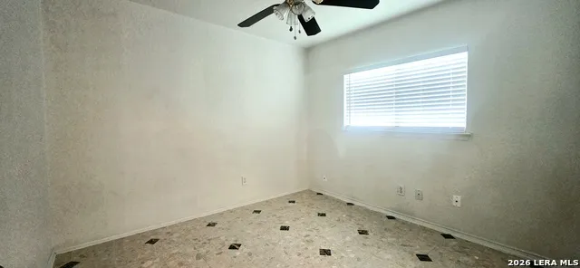 5707 Lovett Oaks San Antonio, TX 78218