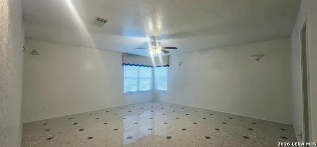5707 Lovett Oaks San Antonio, TX 78218