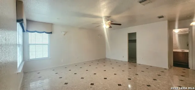 5707 Lovett Oaks San Antonio, TX 78218