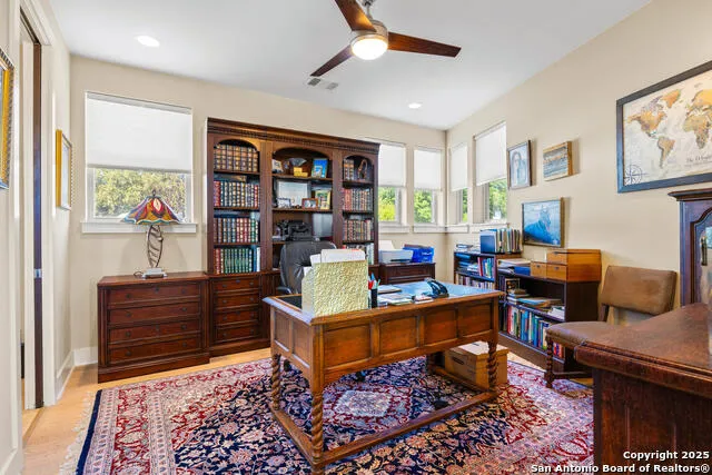 1758 LINCOLN SMITH RD Round Mountain, TX 78663