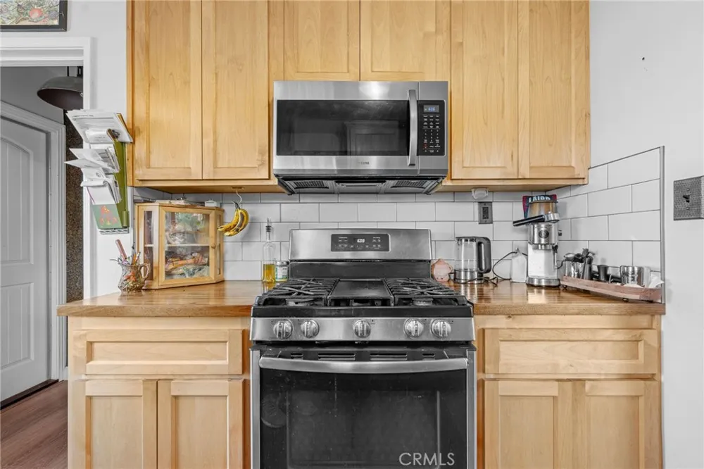 2325 Barnett Bakersfield, CA 93308