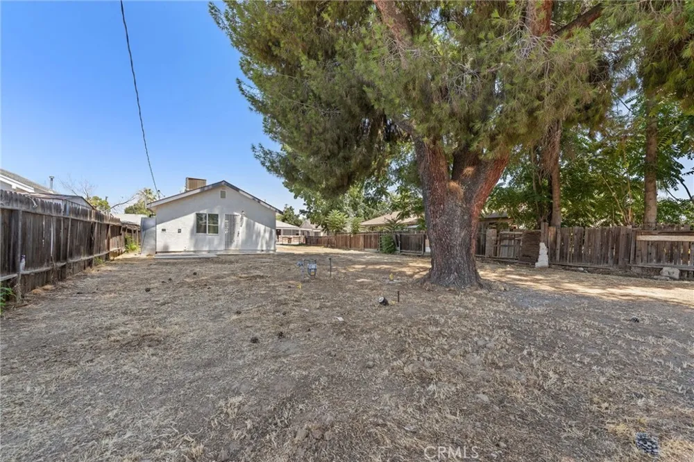 203 E Belle Bakersfield, CA 93308