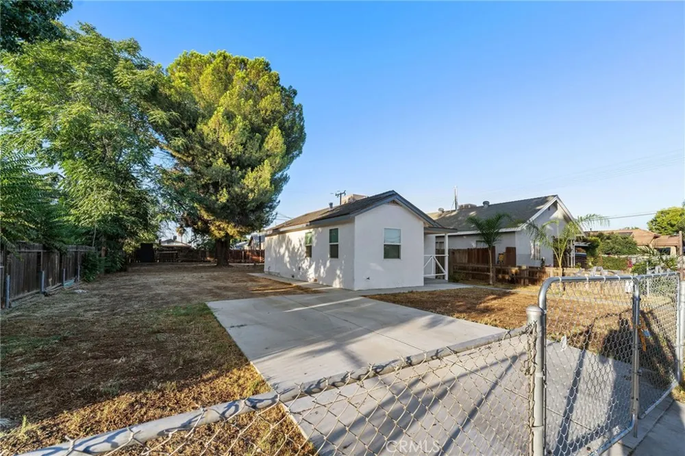 203 E Belle Bakersfield, CA 93308