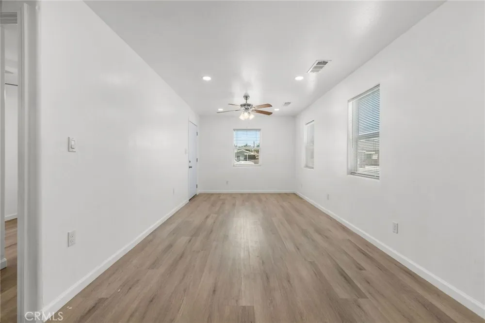 203 E Belle Bakersfield, CA 93308