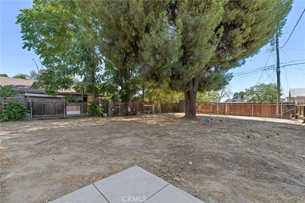 203 E Belle Bakersfield, CA 93308