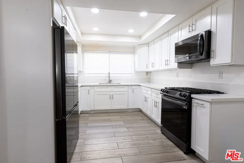 13400 Doty Avenue #1 Hawthorne, CA 90250