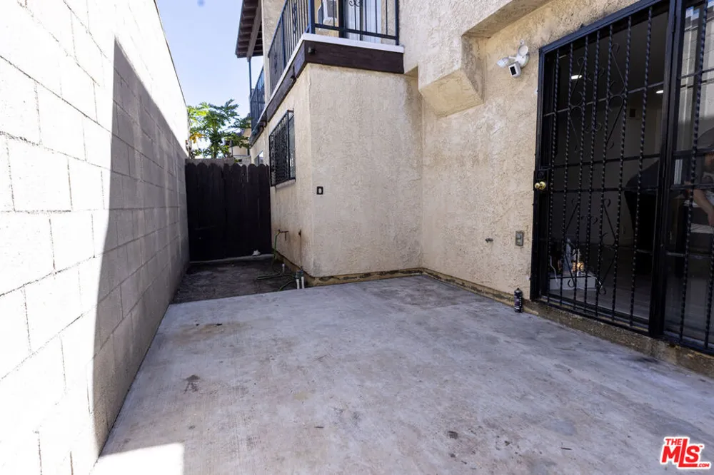 13400 Doty Avenue #1 Hawthorne, CA 90250