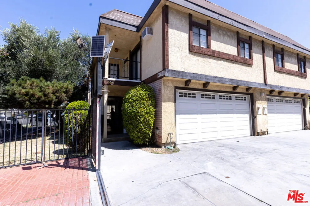 13400 Doty Avenue #1 Hawthorne, CA 90250