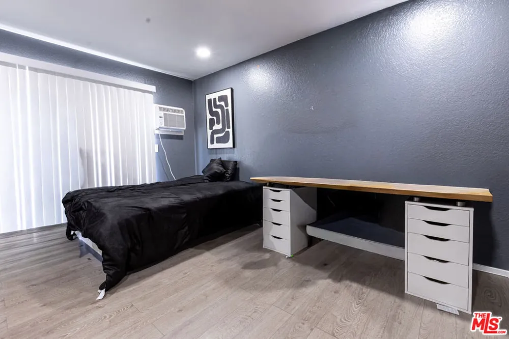 13400 Doty Avenue #1 Hawthorne, CA 90250