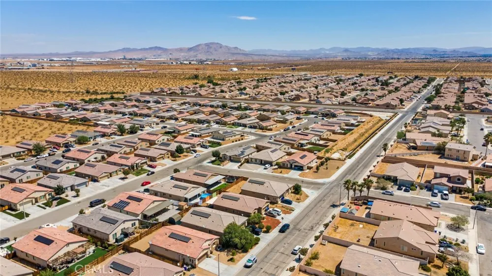 11408 Poppy Road Adelanto, CA 92301