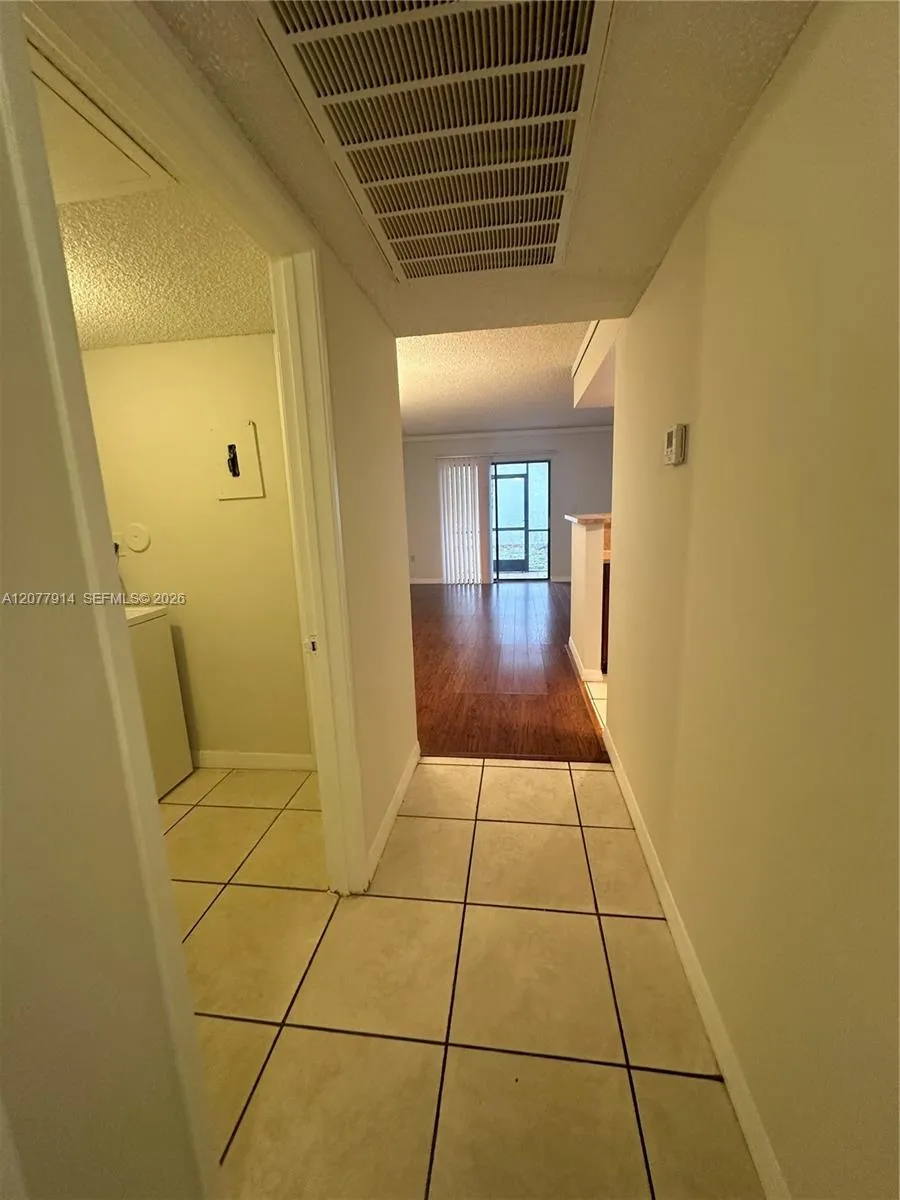 8418 Coral Lake Way #8418 Coral Springs, FL 33065