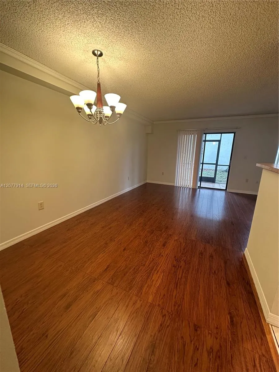 8418 Coral Lake Way #8418 Coral Springs, FL 33065