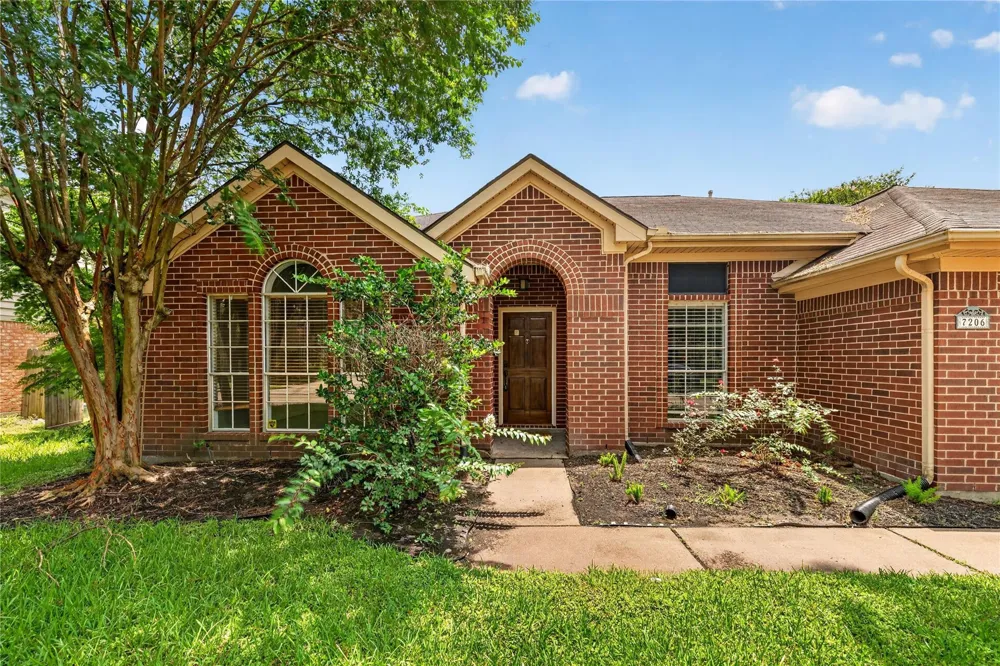7206 Glen Rosa Drive Katy, TX 77494