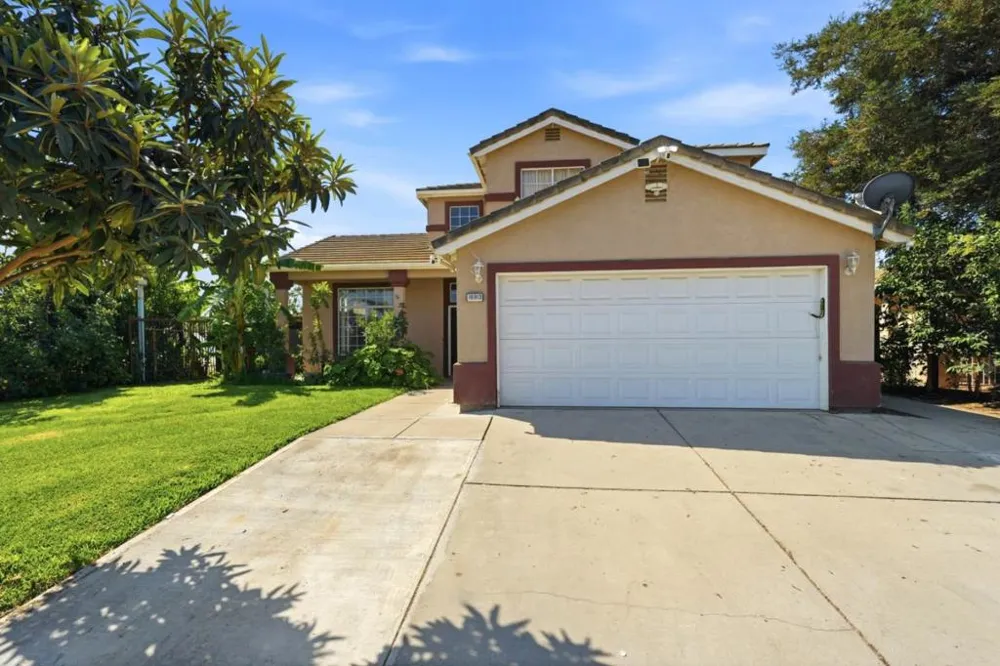 16913 Trina Lane Delhi, CA 95315