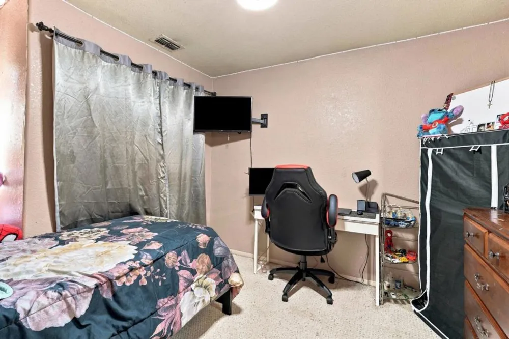 16913 Trina Lane Delhi, CA 95315