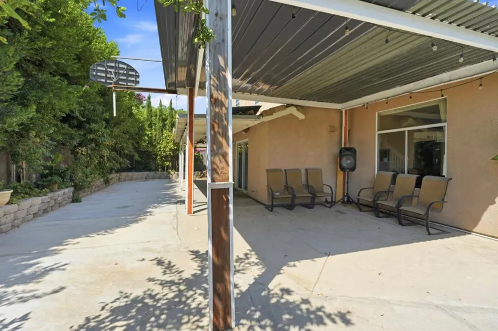 16913 Trina Lane Delhi, CA 95315