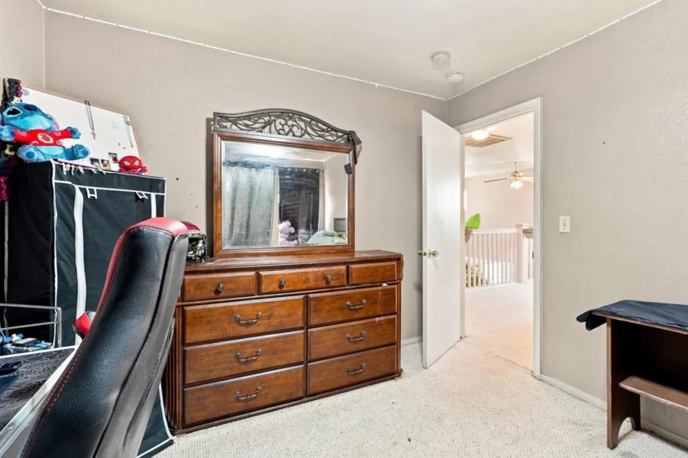 16913 Trina Lane Delhi, CA 95315