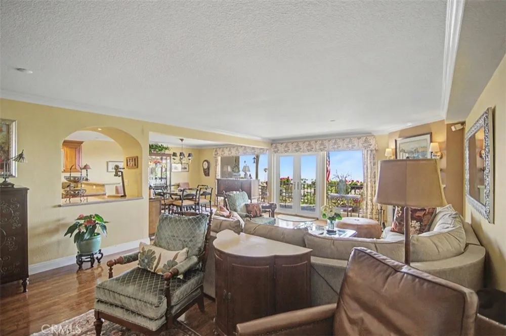 2020 S Western #3 San Pedro, CA 90732