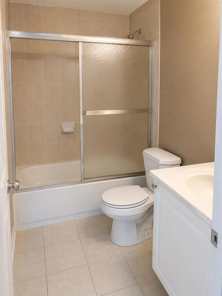 5610 NW 107th Avenue #1314 Doral, FL 33178