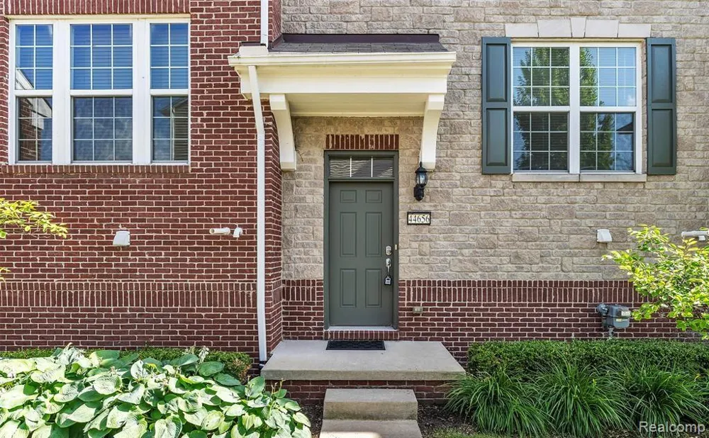 44656 Ellery Lane Novi City, MI 48377