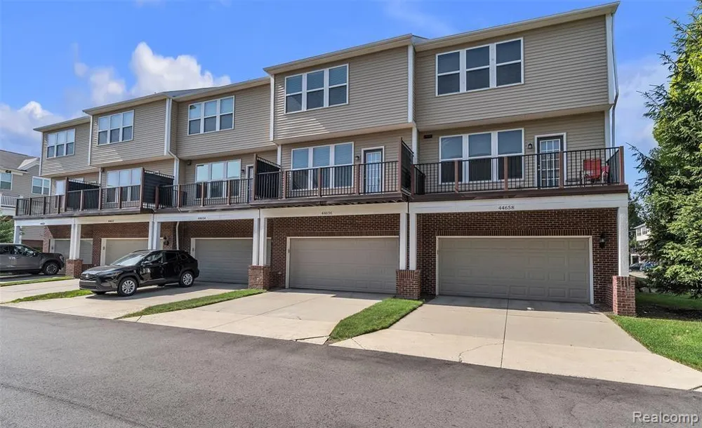 44656 Ellery Lane Novi City, MI 48377