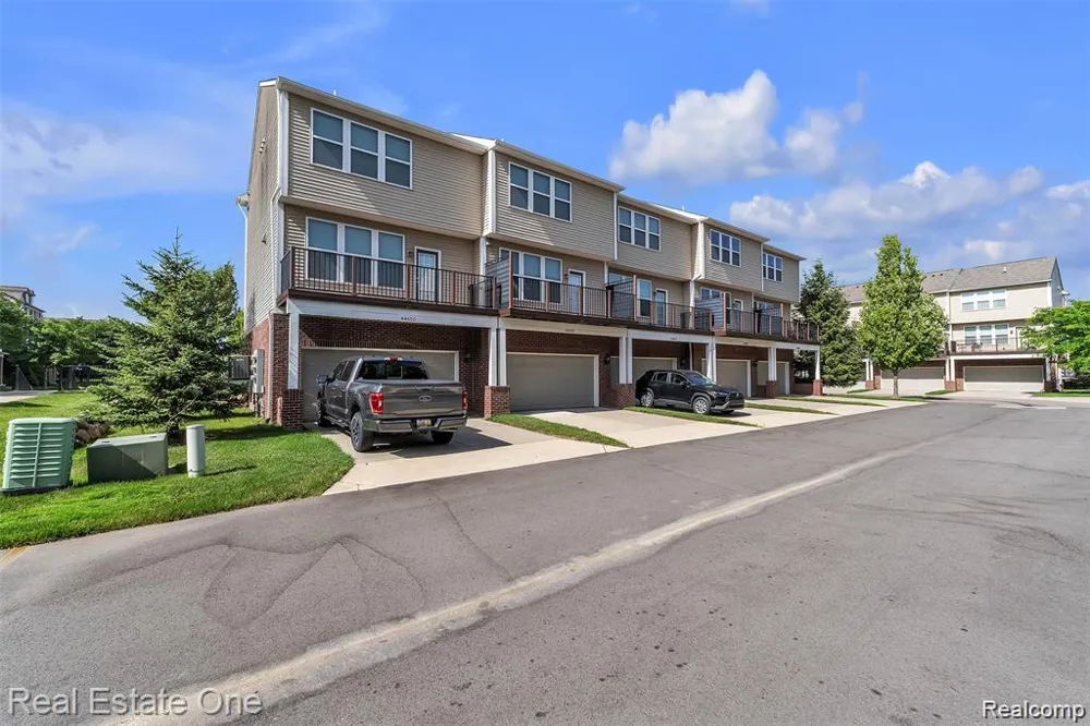 44656 Ellery Lane Novi City, MI 48377