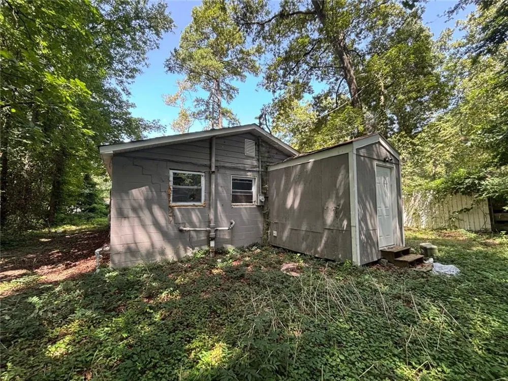 6366 Gordon Street Lithia Springs, GA 30122