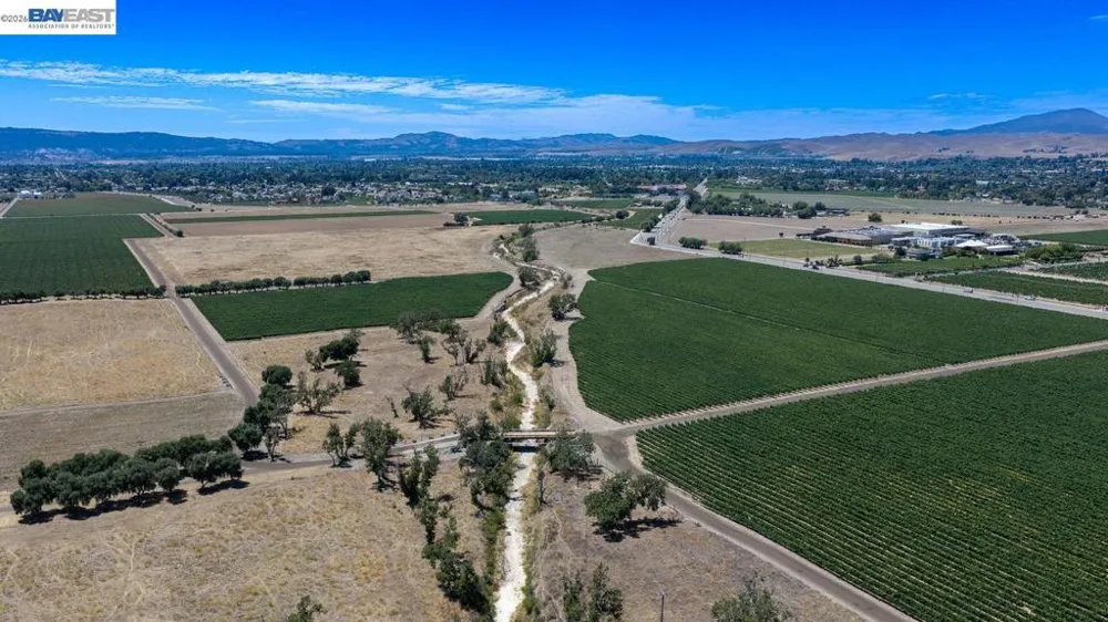 1395 Meadow Ct Livermore, CA 94551