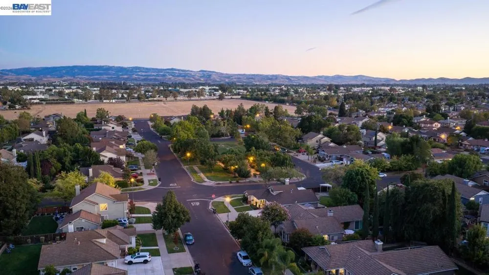 1395 Meadow Ct Livermore, CA 94551