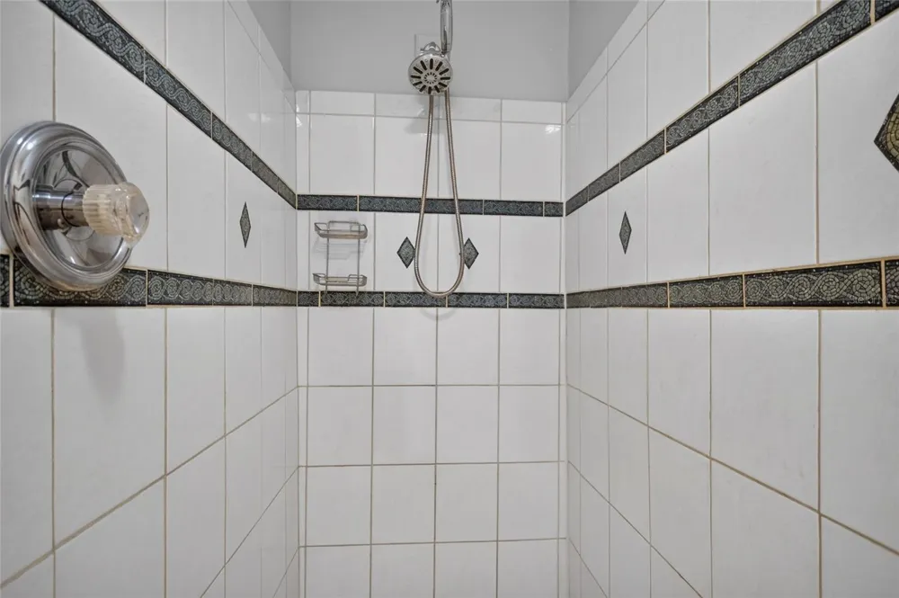 1923 ALBANY DRIVE Clearwater, FL 33763