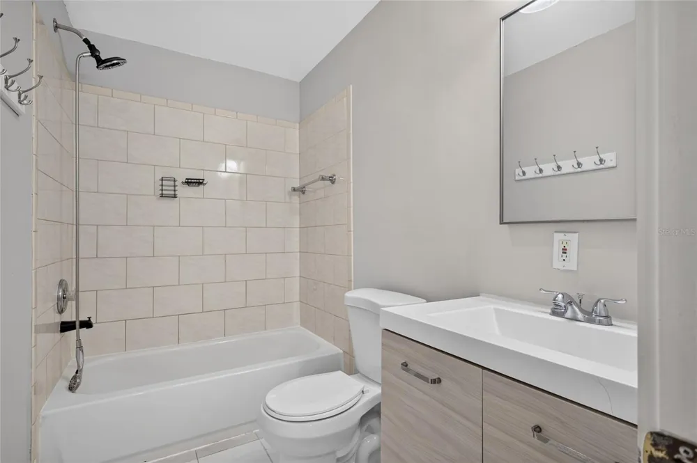 1923 ALBANY DRIVE Clearwater, FL 33763