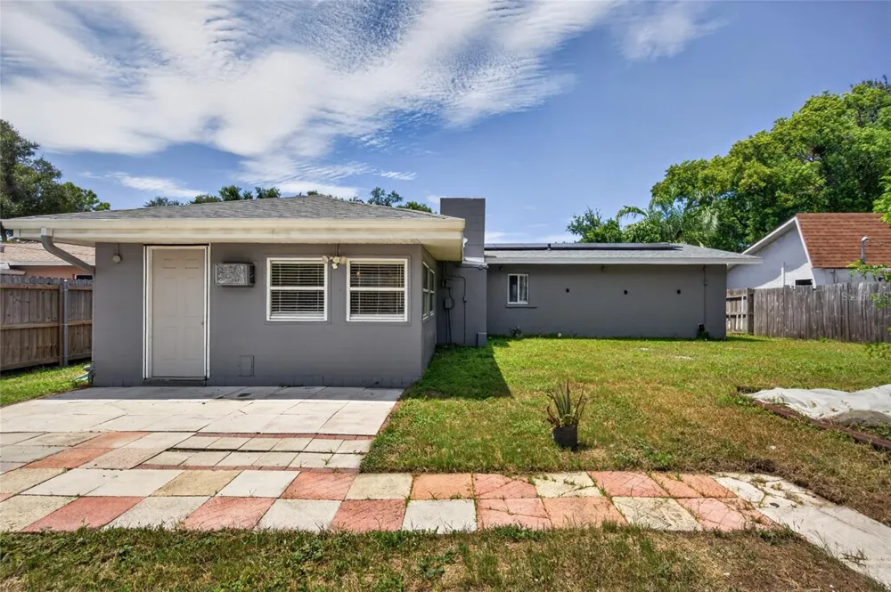 1923 ALBANY DRIVE Clearwater, FL 33763