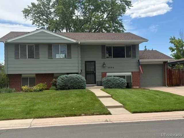 6689 S Delaware Street Littleton, CO 80120