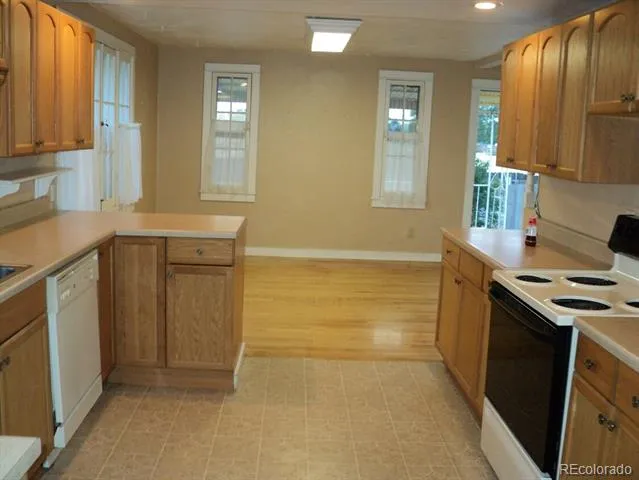 1181 Laredo Street Aurora, CO 80011