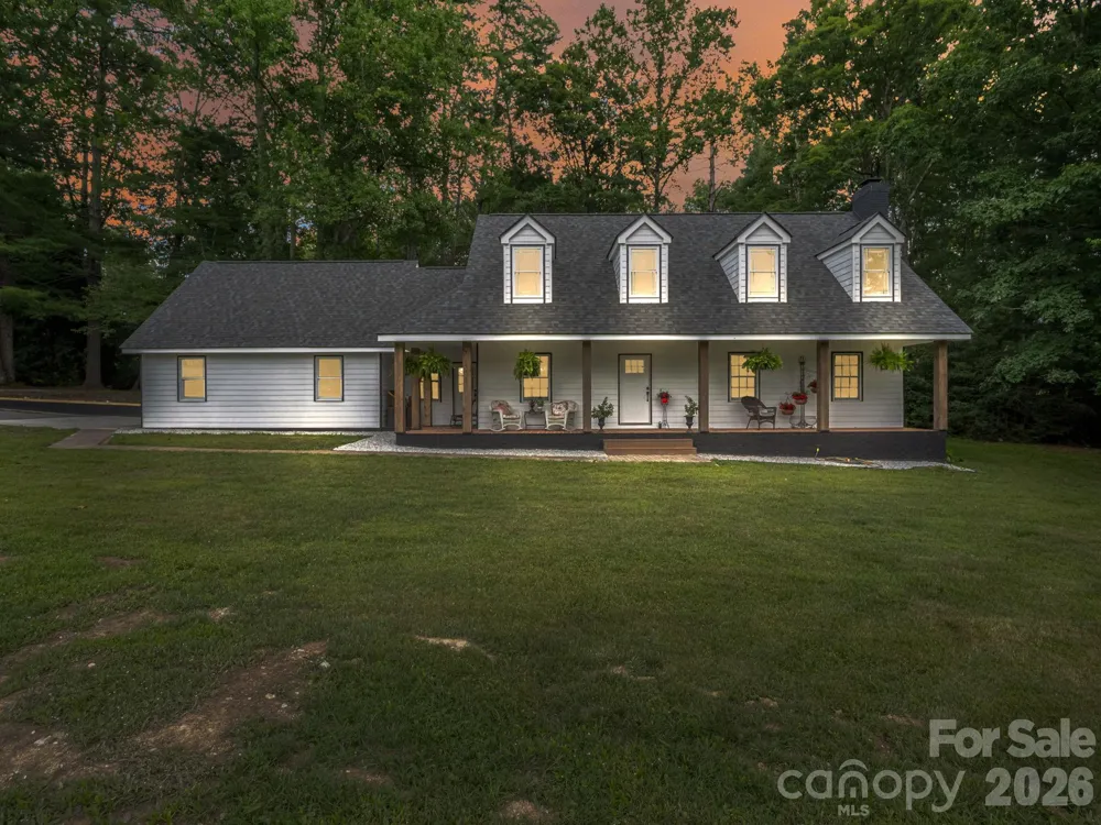 213 Raintree Drive Hendersonville, NC 28791
