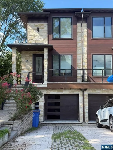 45 Columbus Drive