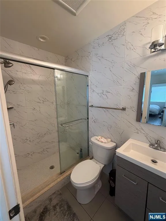 45 Columbus Drive Tenafly, NJ 07670