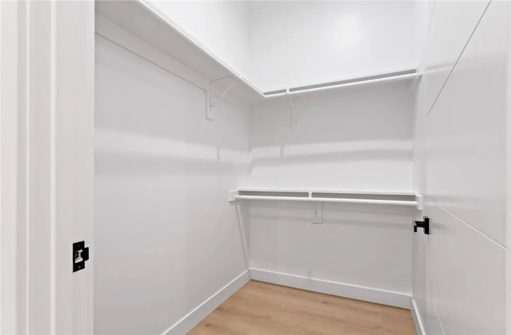 1807 Beloit Avenue #1 Los Angeles, CA 90025