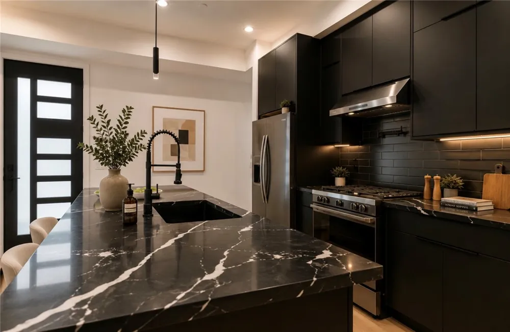 1807 Beloit Avenue #1 Los Angeles, CA 90025