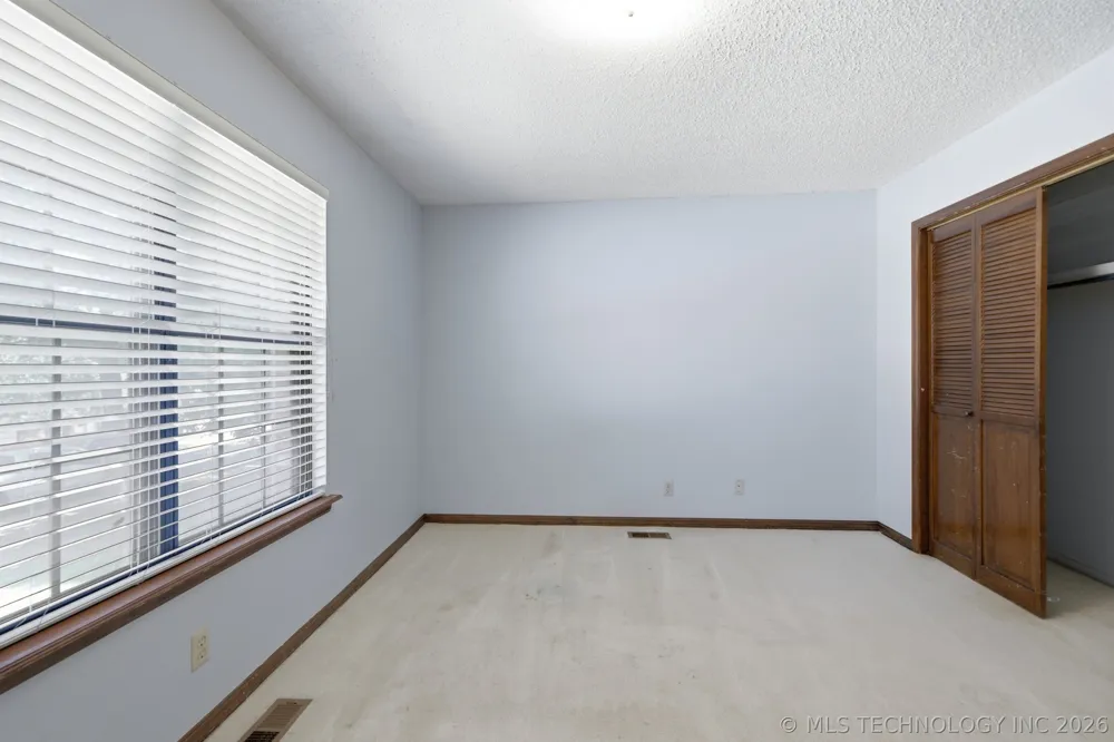 6700 S 5th Avenue Broken Arrow, OK 74011