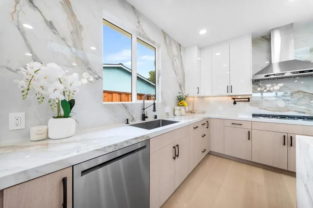 2477 Amethyst Drive Santa Clara, CA 95051