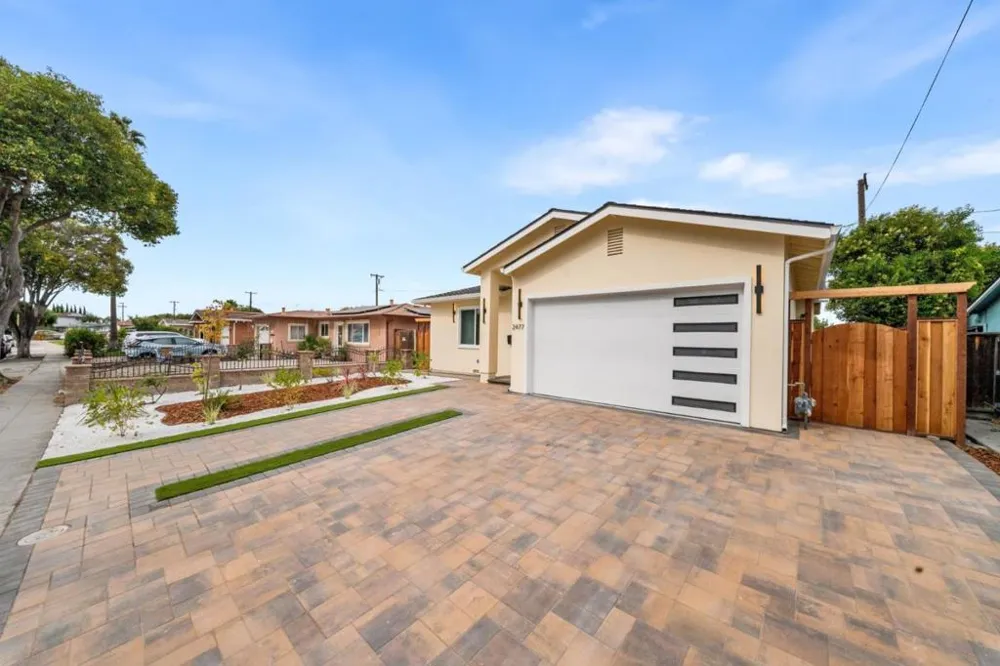 2477 Amethyst Drive Santa Clara, CA 95051