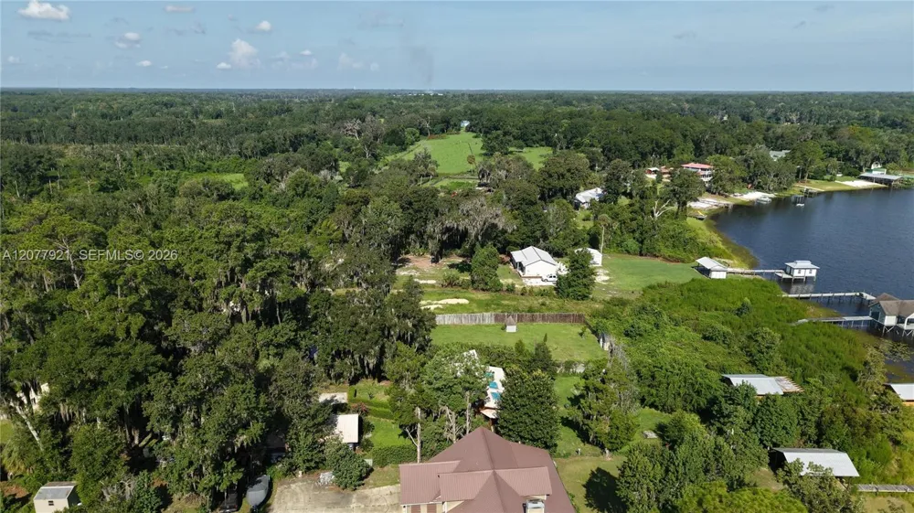 201 FLORADANDY RD Other City - In The State Of Florida, FL 32640
