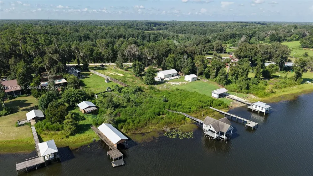201 FLORADANDY RD Other City - In The State Of Florida, FL 32640