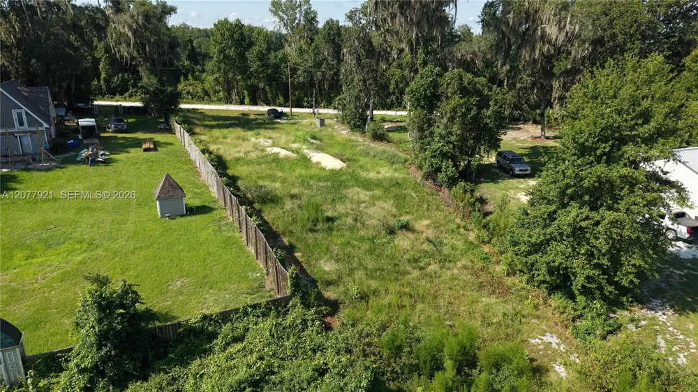 201 FLORADANDY RD Other City - In The State Of Florida, FL 32640