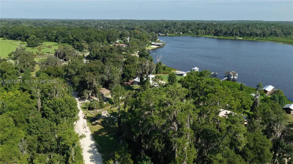 201 FLORADANDY RD Other City - In The State Of Florida, FL 32640