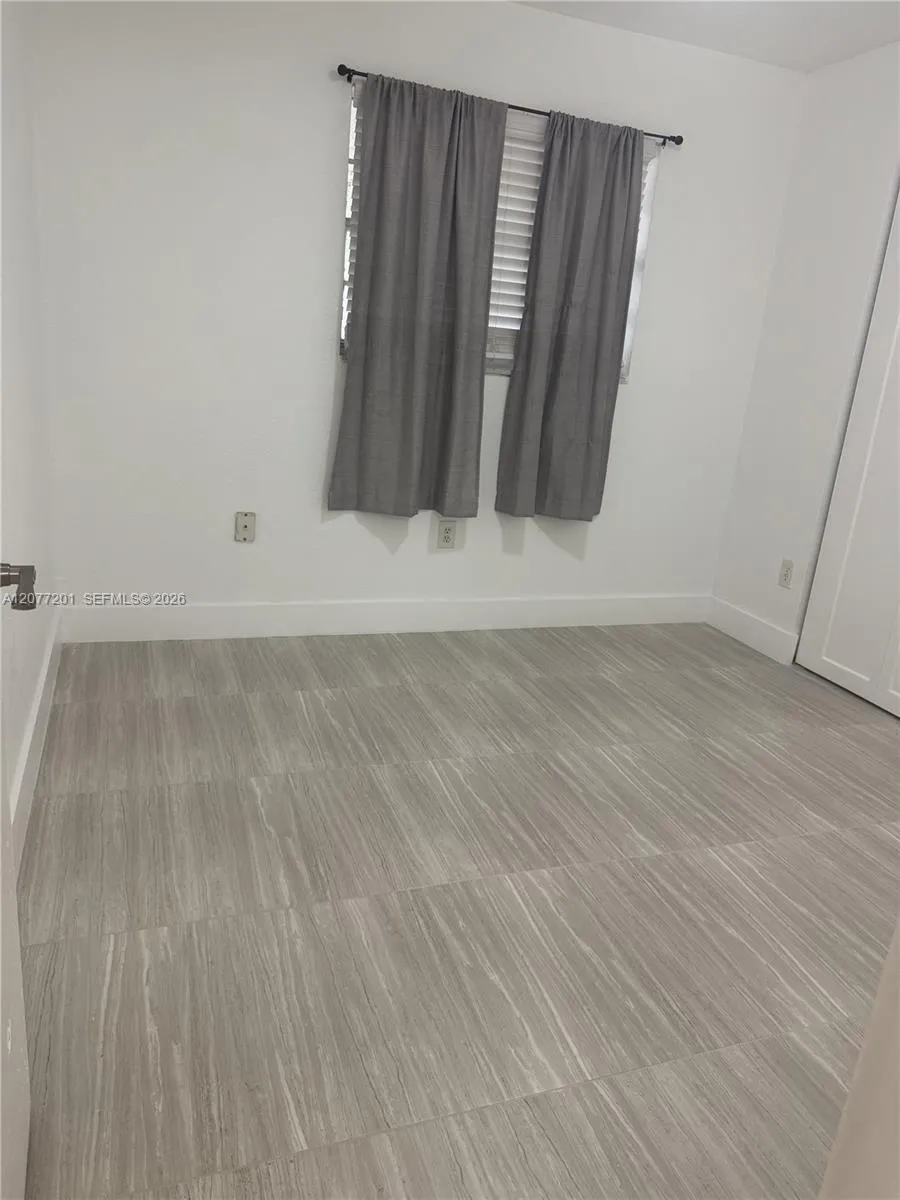 17255 SW 95th Ave #211 Palmetto Bay, FL 33157